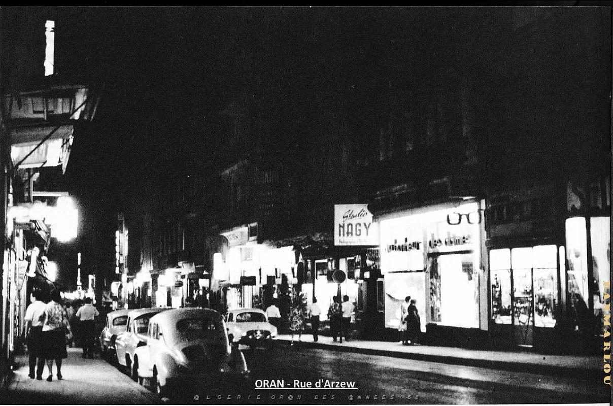 Oran - Rue d' Arzew - La Nuit.jpg
